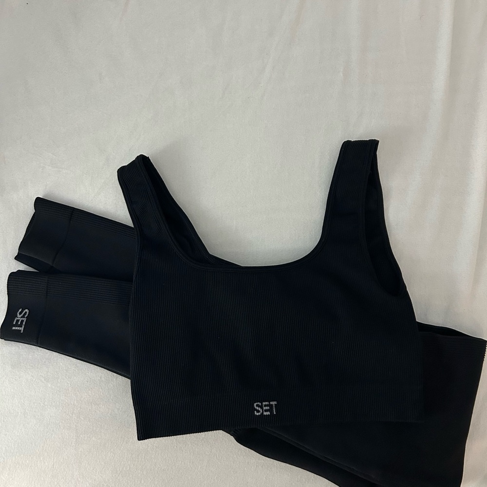 SET Active Black Sports Bra